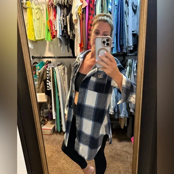 Navy and White Checkered Button-Down Shacket - Picture 3 of 5